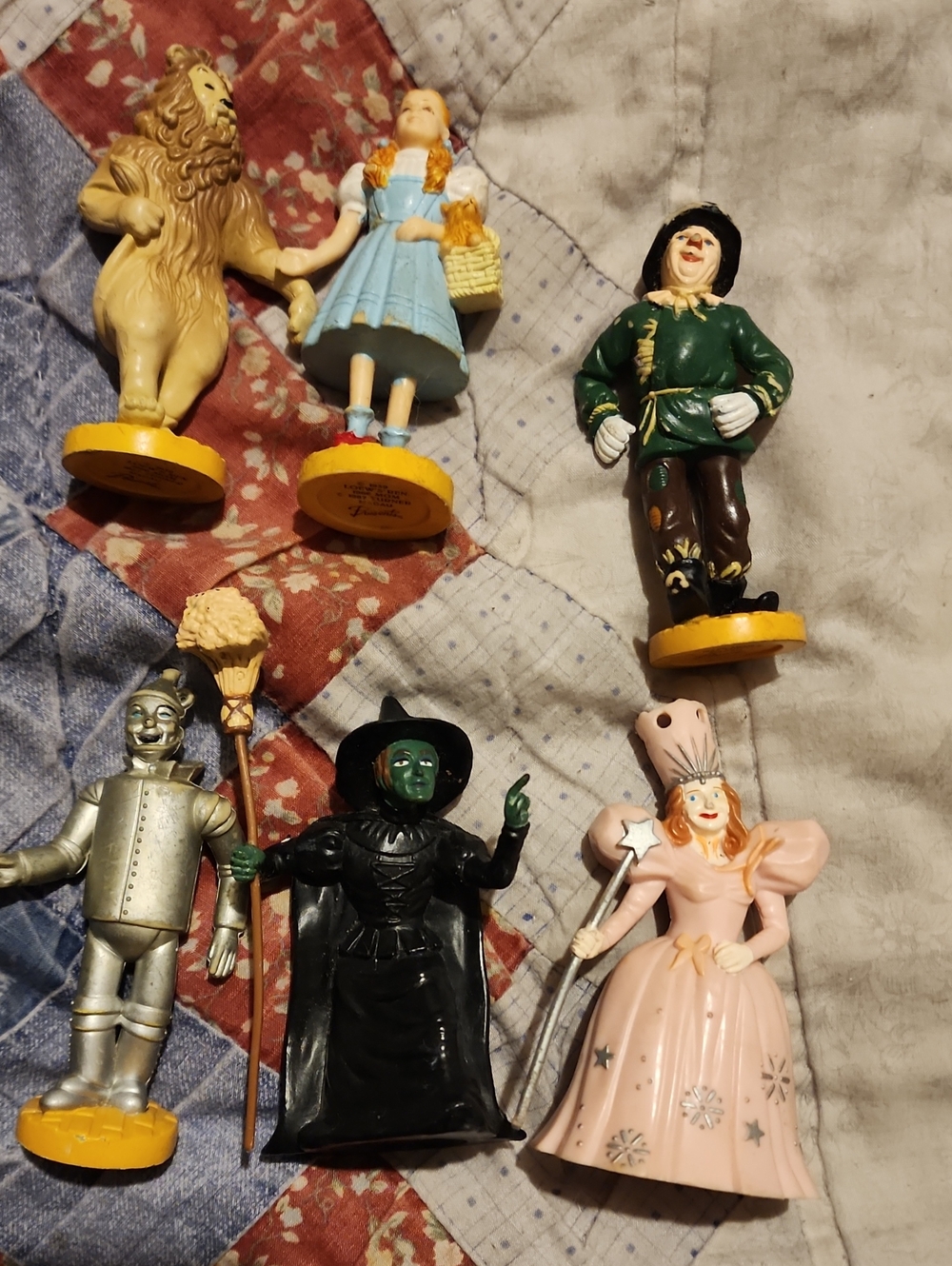 Six MGM Turner Vintage Wizard Of Oz Figures